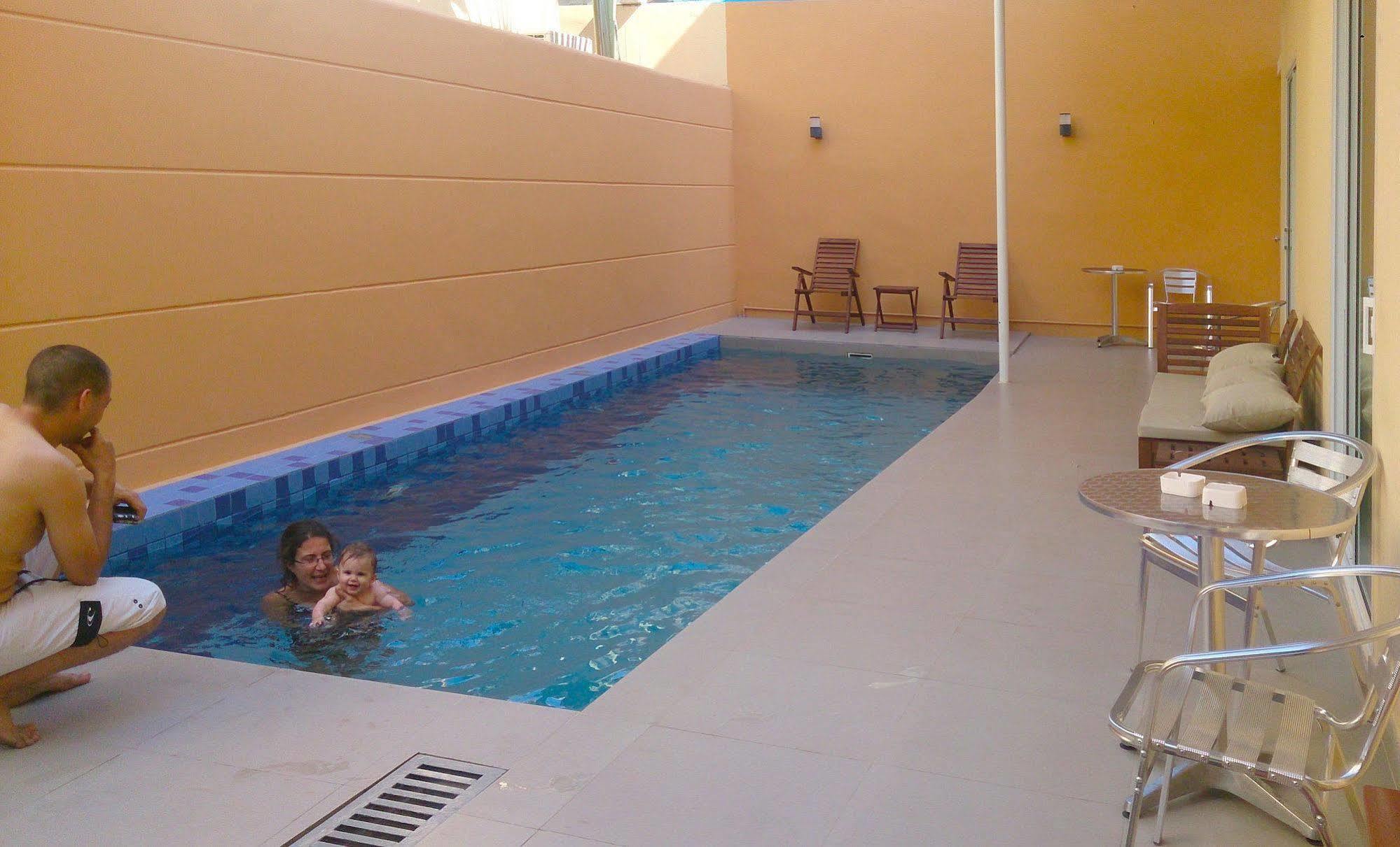 Gp Rooms Pool Guesthouse Pattaya Luaran gambar